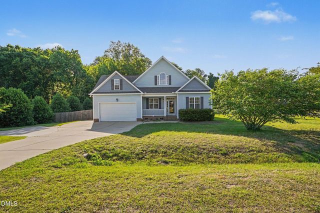 433 Spruce Meadows Lane, Willow Springs, NC 27592
