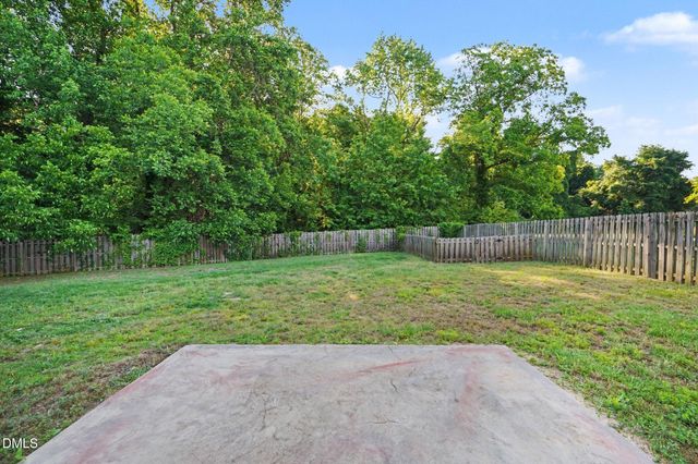 433 Spruce Meadows Lane, Willow Springs, NC 27592