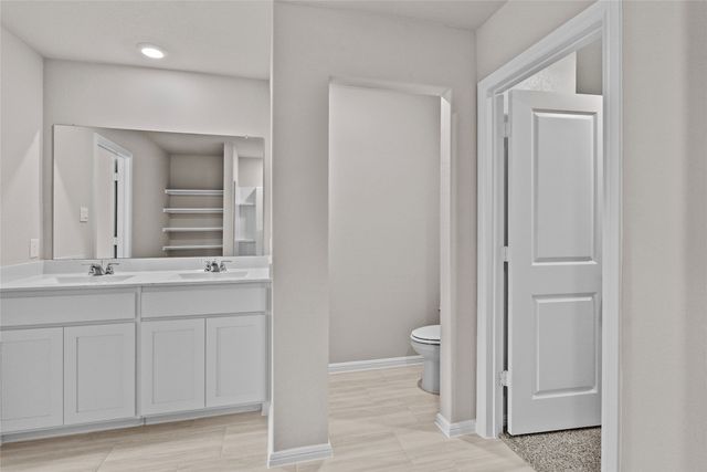 529 Marsh Street, Cleburne, TX 76033