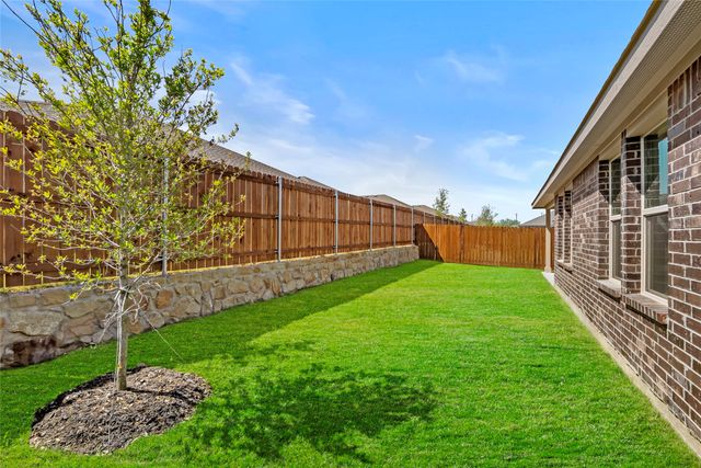 529 Marsh Street, Cleburne, TX 76033