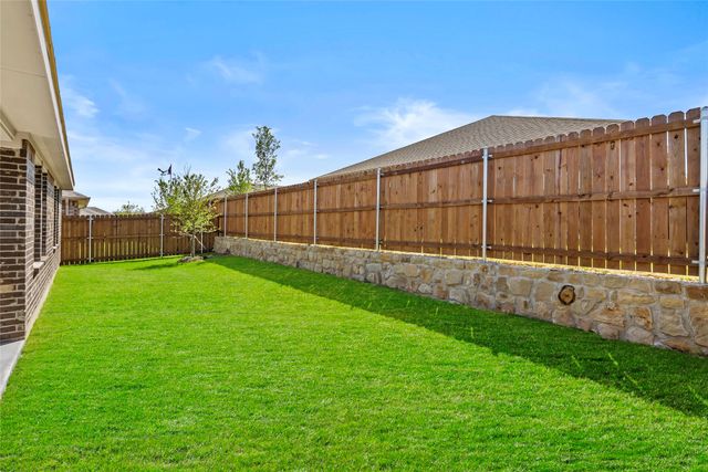 529 Marsh Street, Cleburne, TX 76033