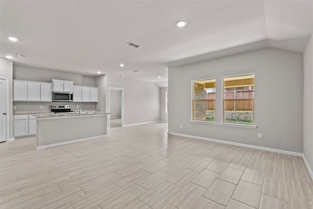 529 Marsh Street, Cleburne, TX 76033