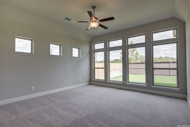 142 Secretariat Ave., Castroville, TX 78009