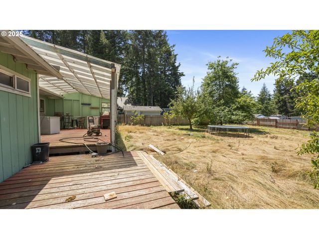 89298 SUTTON LAKE Dr, Florence, OR 97439