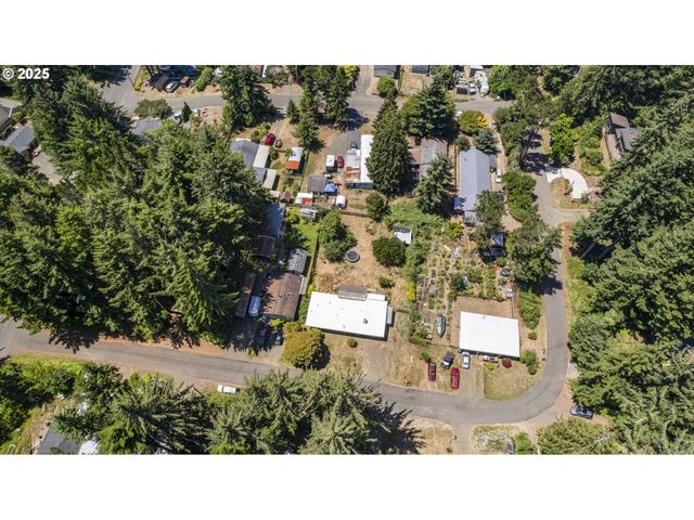 89298 SUTTON LAKE Dr, Florence, OR 97439