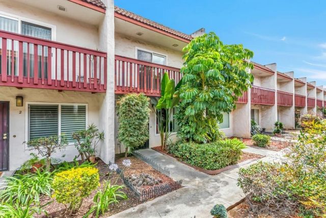 888 Cherrywood Unit 3, El Cajon, CA 92021
