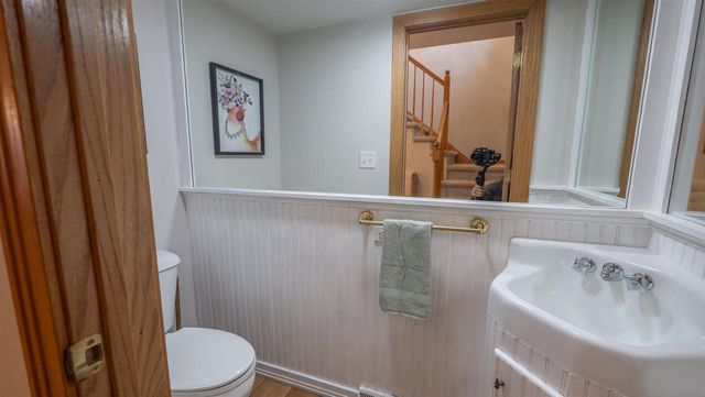 8716 FOUNTAIN GROVE ROAD, Amherst, WI 54406