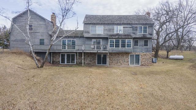 8716 FOUNTAIN GROVE ROAD, Amherst, WI 54406