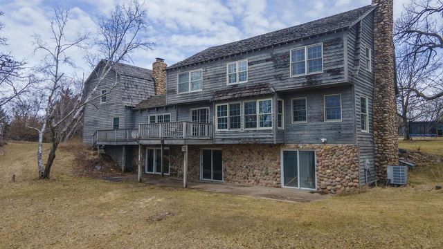 8716 FOUNTAIN GROVE ROAD, Amherst, WI 54406