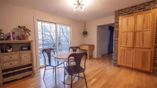 8716 FOUNTAIN GROVE ROAD, Amherst, WI 54406
