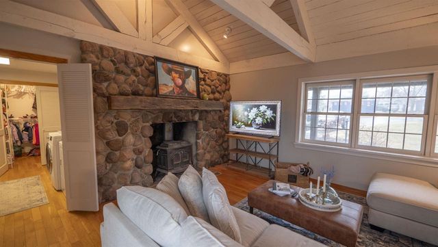 8716 FOUNTAIN GROVE ROAD, Amherst, WI 54406