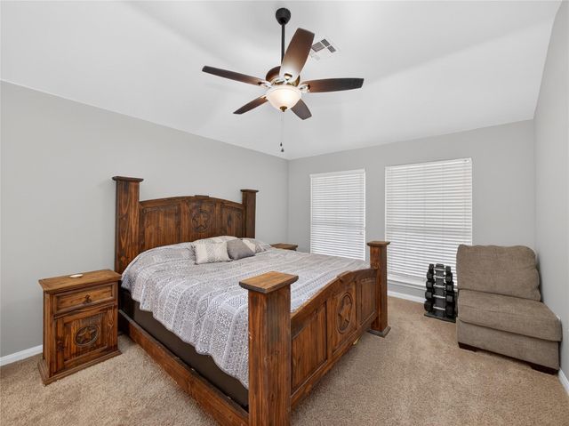 2407 Kingsbury DR, Temple, TX 76502