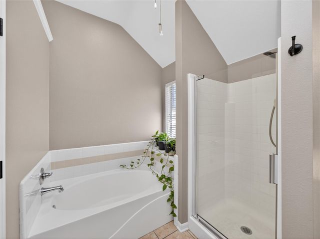 2407 Kingsbury DR, Temple, TX 76502