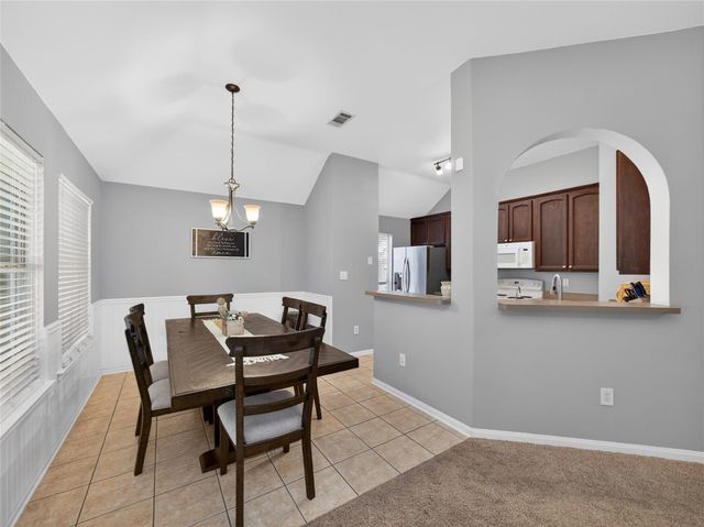 2407 Kingsbury DR, Temple, TX 76502