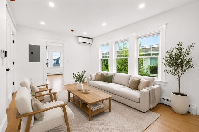 60 Derby Street 6, Somerville, MA 02145