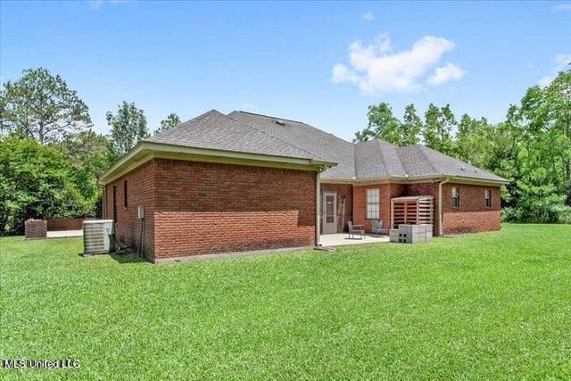 19101 Rucks Krans Road, Moss Point, MS 39562