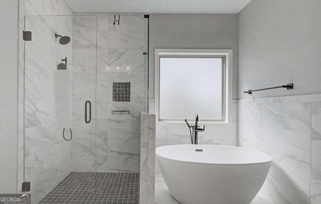 3908 Meadowland Drive, Jefferson, GA 30549