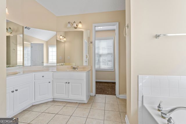 4001 Cool Water Cove, Mcdonough, GA 30253