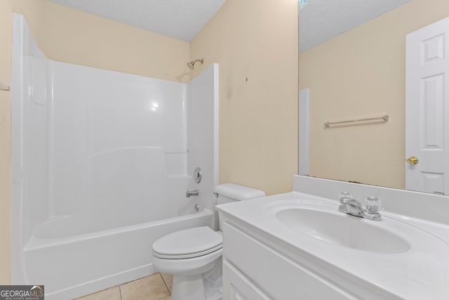 4001 Cool Water Cove, Mcdonough, GA 30253