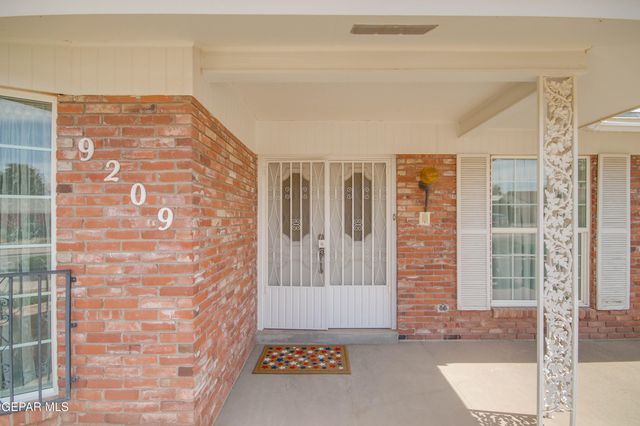 9209 REX Court, El Paso, TX 79925