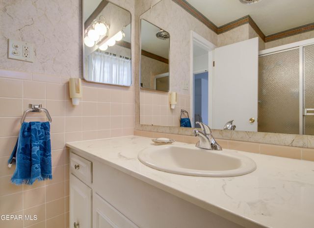 9209 REX Court, El Paso, TX 79925
