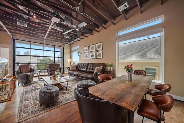 1514 Stanford Street, Houston, TX 77019