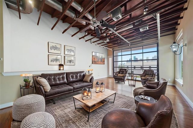 1514 Stanford Street, Houston, TX 77019