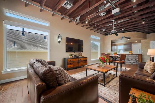 1514 Stanford Street, Houston, TX 77019