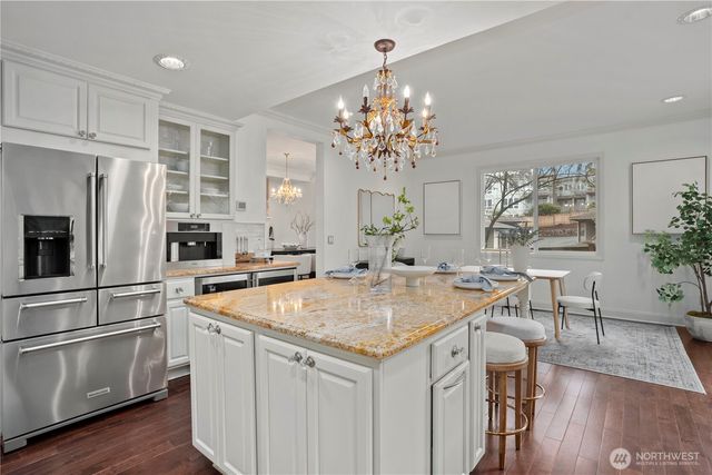 126 6th Court, Kirkland, WA 98033