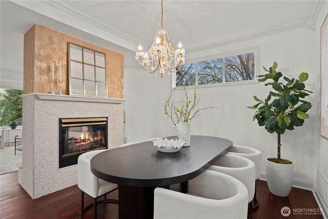 126 6th Court, Kirkland, WA 98033