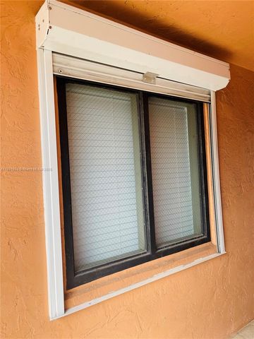 61 W 23rd St 104, Hialeah, FL 33010