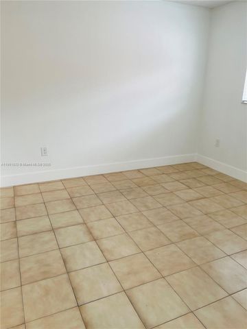 61 W 23rd St 104, Hialeah, FL 33010