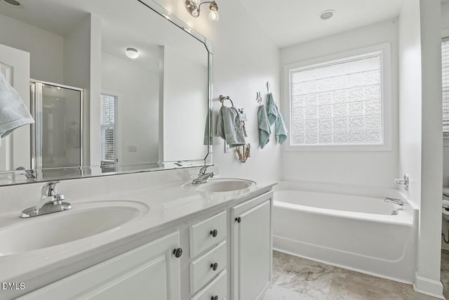 199 Dexterfield Drive, Fuquay Varina, NC 27526