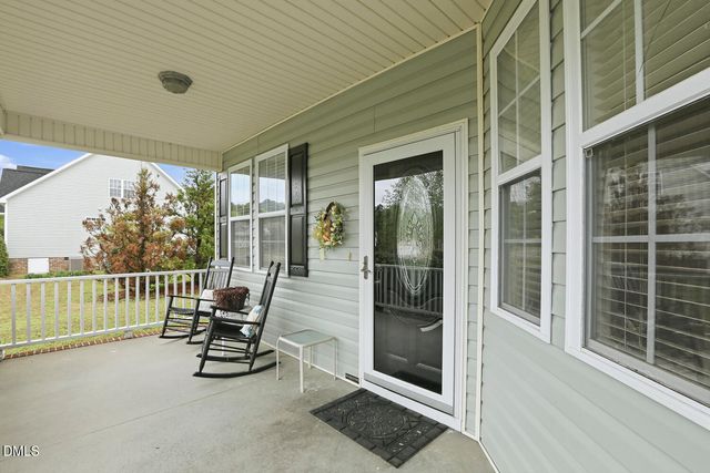 199 Dexterfield Drive, Fuquay Varina, NC 27526