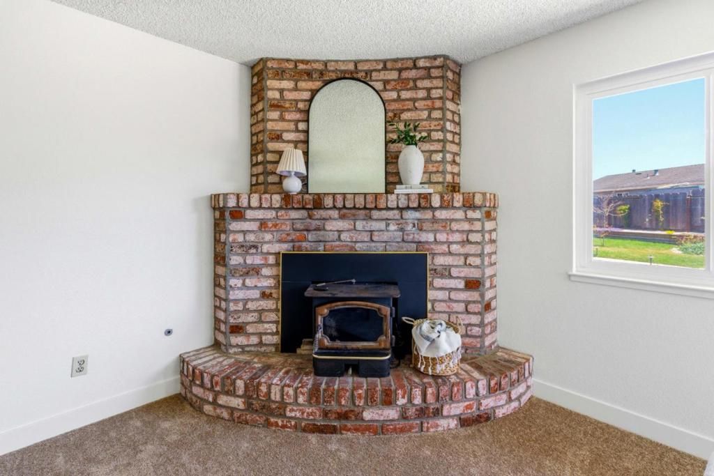 Image 6 of property listing at 12918 Kennedy Circle, Salinas, CA 93906