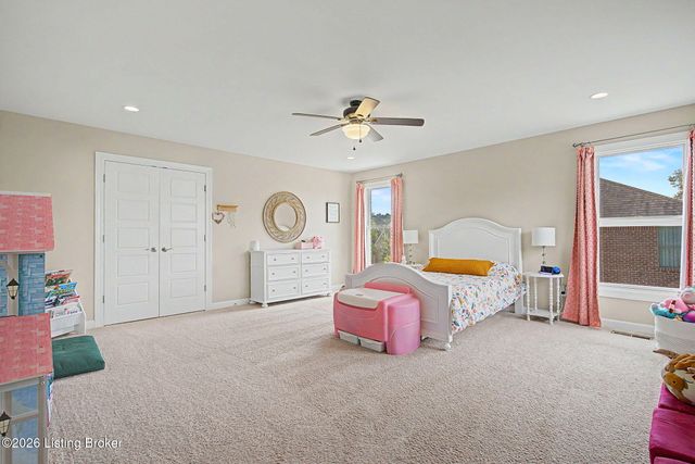 1925 Rivers Landing Dr, Prospect, KY 40059