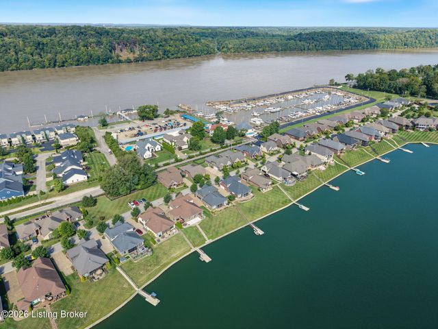 1925 Rivers Landing Dr, Prospect, KY 40059