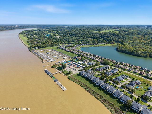 1925 Rivers Landing Dr, Prospect, KY 40059