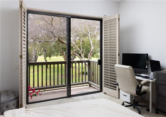 9 Flores, Irvine, CA 92612