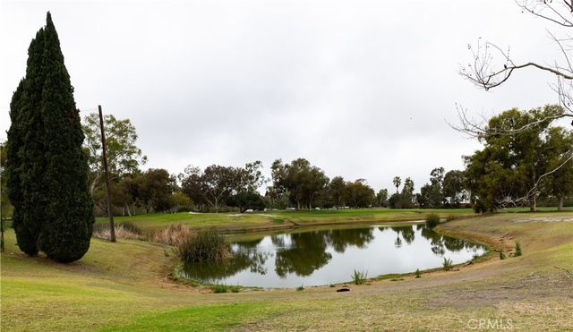 9 Flores, Irvine, CA 92612