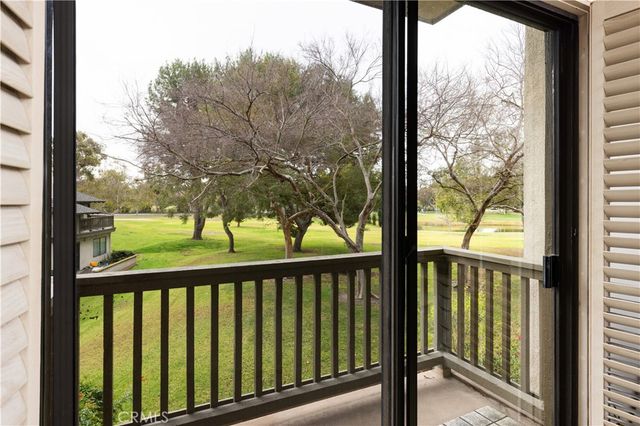 9 Flores, Irvine, CA 92612