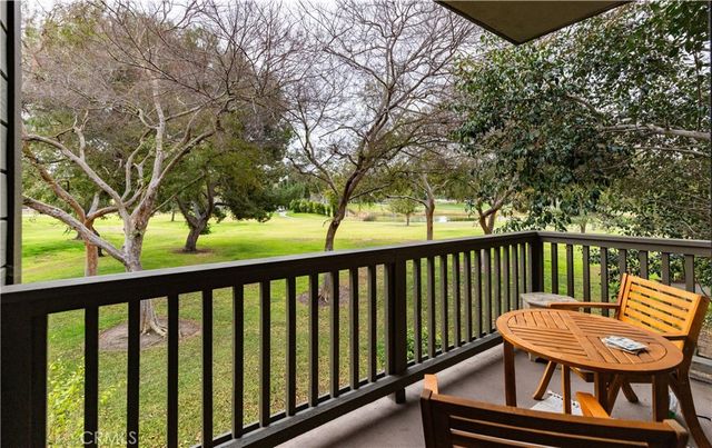 9 Flores, Irvine, CA 92612