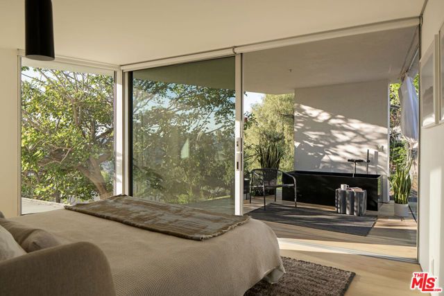 3620 Latrobe Street, Los Angeles, CA 90031