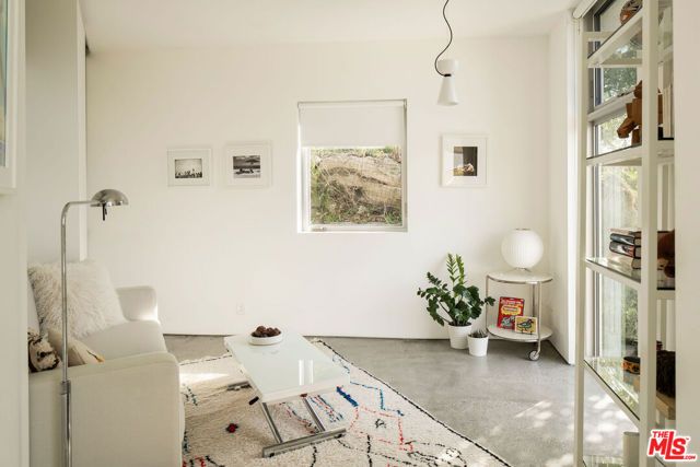 3620 Latrobe Street, Los Angeles, CA 90031