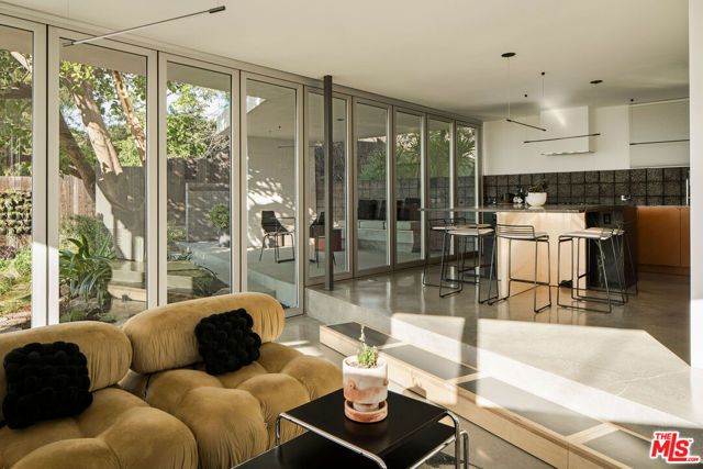 3620 Latrobe Street, Los Angeles, CA 90031