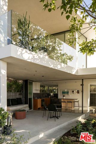 3620 Latrobe Street, Los Angeles, CA 90031