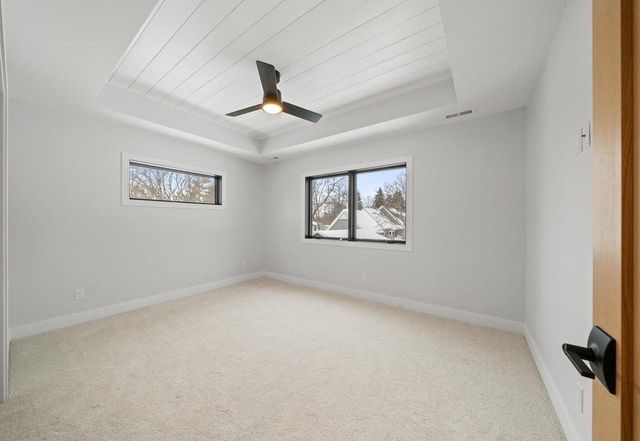 19 Cedar Point DRIVE, Williams Bay, WI 53191