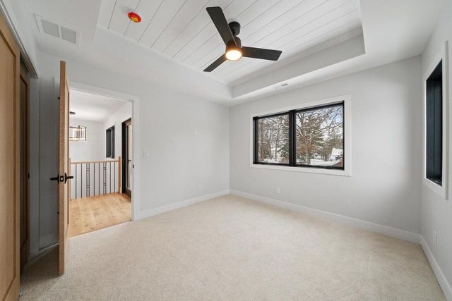 19 Cedar Point DRIVE, Williams Bay, WI 53191