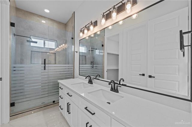 4012 S Duncan Lane, Edinburg, TX 78542