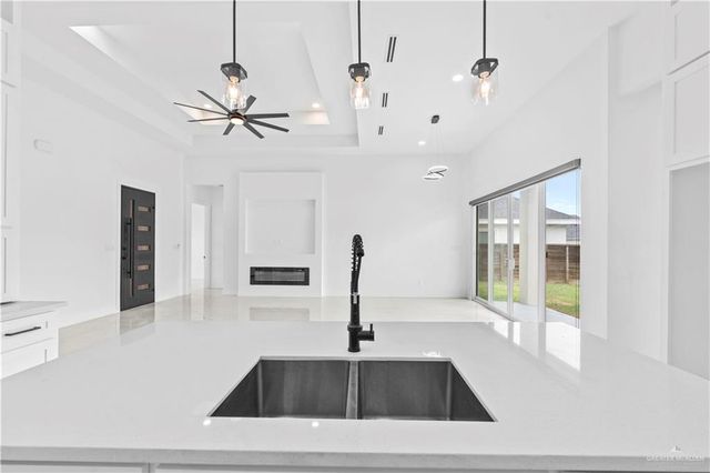 4012 S Duncan Lane, Edinburg, TX 78542